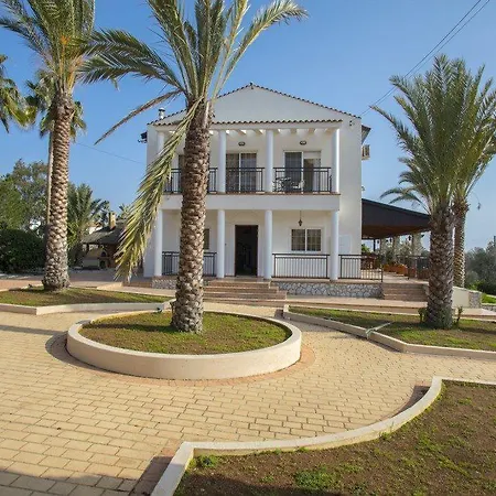 You Have Found The Perfect 5 Star 02 * איה נאפה